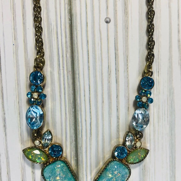 Nancy and Rise Multi Stone Lavalier Necklace - Picture 4 of 8